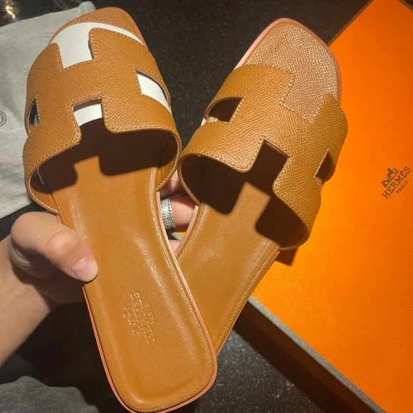 Tan H Women's Sandals - Picture 2 of 4